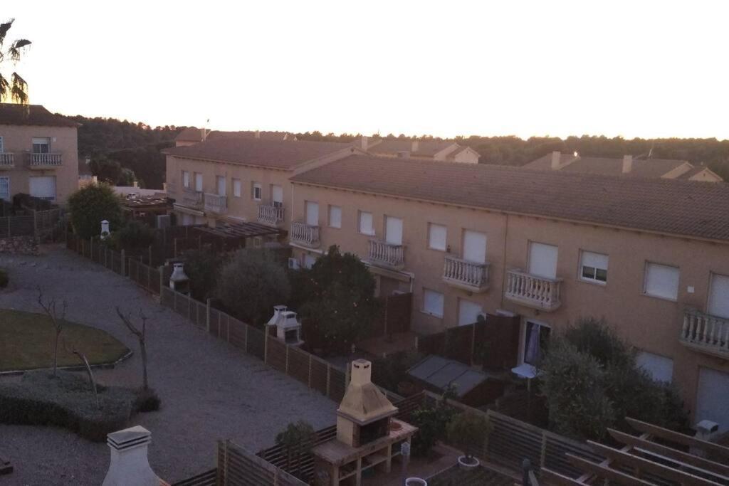 Fantastica Casa Con Piscina Y Playa ,Torredembarra-Tarragona Villa Pobla de Montornés Eksteriør billede
