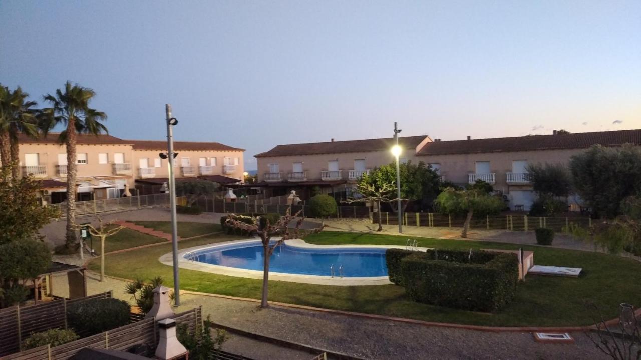 Fantastica Casa Con Piscina Y Playa ,Torredembarra-Tarragona Villa Pobla de Montornés Eksteriør billede